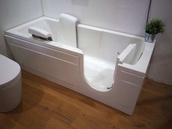 Cost of Walk In Tub Repair in Clearwater